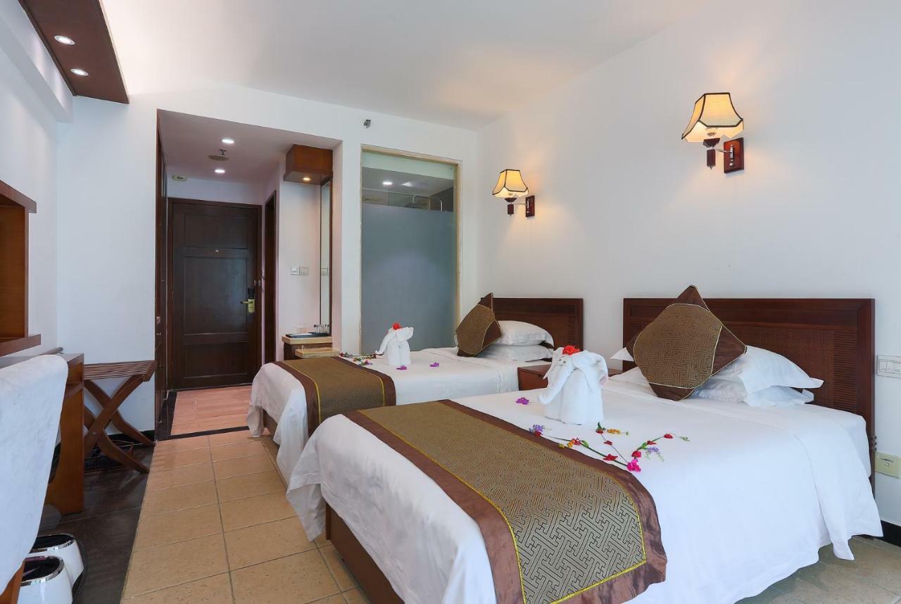 Rongjin Haiyue Hotel Sanya Exterior foto